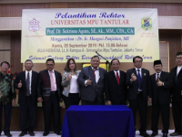 Program Perkuliahan Siang Nomor 6